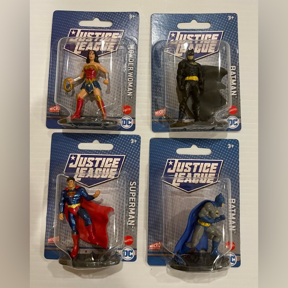Lot of 4 - JUSTICE LEAGUE DC COMICS MATTEL 3” ACTION FIGURE (ALL NEW IN PACKAGE)